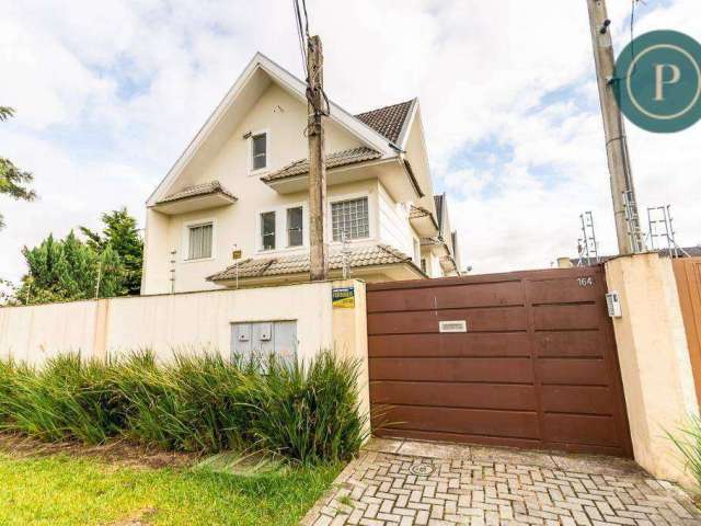 Sobrado com 4 dormitórios à venda, 160 m² por R$ 750.000,00 - Xaxim - Curitiba/PR