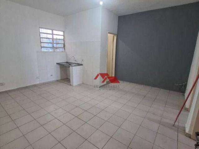 Casa com 2 dormitórios para alugar por R$ 1.200,00/mês - Jardim Maringá - São Paulo/SP