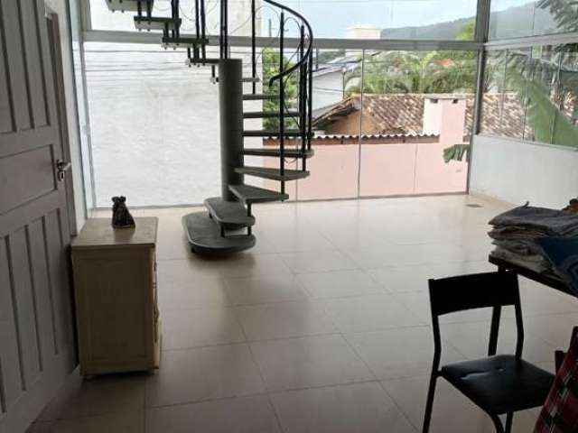 Casa com 3 quartos à venda na Paulina Maria da Silva, 109, Ponta das Canas, Florianópolis, 169 m2 por R$ 721.000