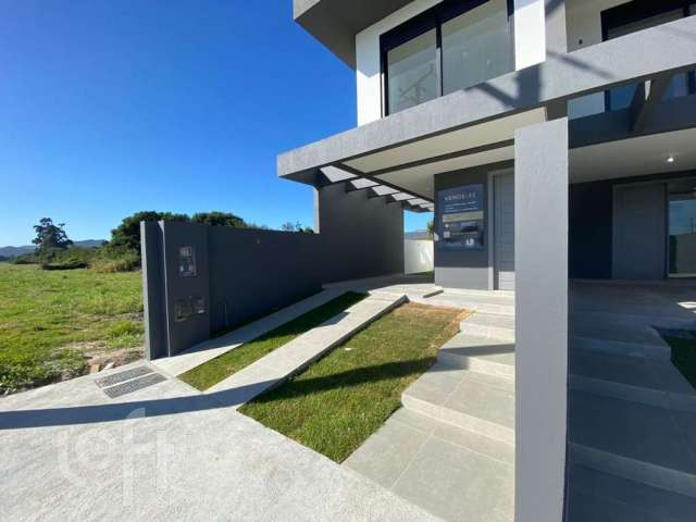 Casa com 3 quartos à venda na Francisco Magno Vieira, 4889, Moenda, Florianópolis, 121 m2 por R$ 1.330.000