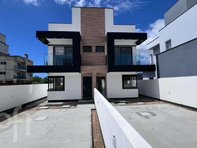 Casa com 3 quartos à venda na Rua Fermino Hemenegildo dos Santos, 1034, Carianos, Florianópolis, 125 m2 por R$ 849.000