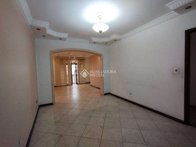 Casa com 3 quartos à venda na Rua Casimiro de Abreu, 295, Vila Aquilino, Santo André, 150 m2 por R$ 550.000