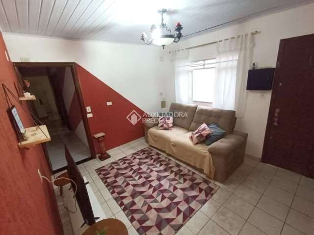 Casa em condomínio fechado com 3 quartos à venda na dos Abacateiros, 391, Taboão, Diadema, 151 m2 por R$ 405.000