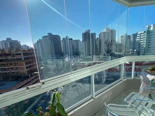 Apartamento com 3 quartos à venda na Rua Dinarte Domingues, 213, Kobrasol, São José, 119 m2 por R$ 890.000