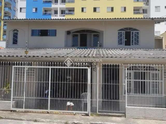 Casa comercial à venda na Rua John Lennon, 1761, Areias, São José, 280 m2 por R$ 1.200.000