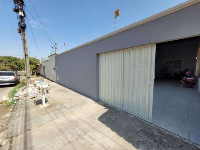 Casa para Venda em Goiânia, Residencial Eli Forte, 3 dormitórios, 1 suíte, 2 banheiros, 2 vagas