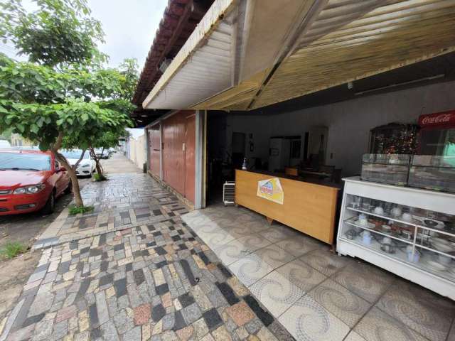 Casa para Venda em Goiânia, Setor Centro Oeste, 2 dormitórios, 1 suíte, 2 banheiros, 3 vagas