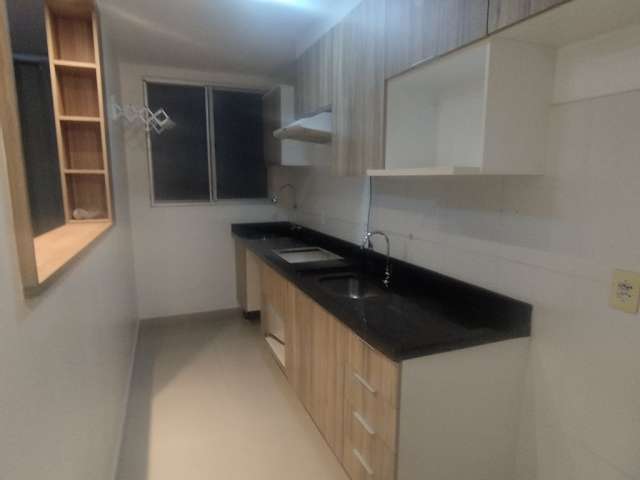 Vendo apartamento condomínio parque santa inês