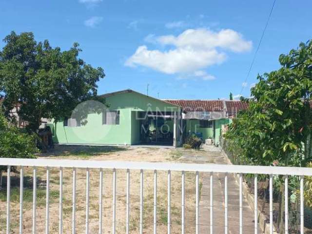 Duas casas em um terreno a 350m do mar à venda, GUARAPARI, PONTAL DO PARANA - PR