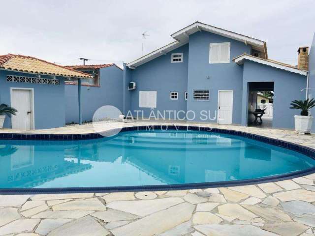 Sobrado com piscina à venda, Praia de Leste, PONTAL DO PARANA - PR