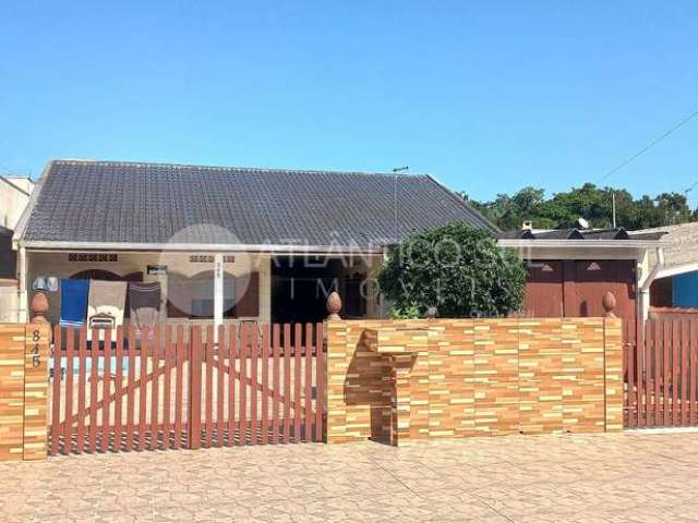 Duas Casas à venda com Piscina, Praia de Leste, PONTAL DO PARANA - PR