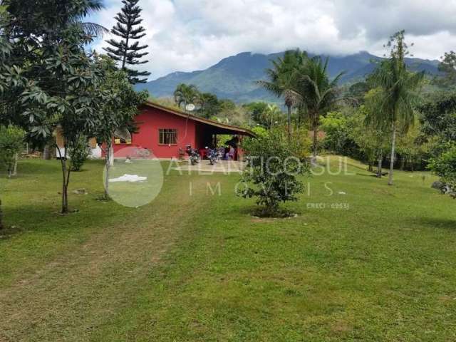 Sitio em Morretes  com 95.000m  no Rio sagrado com a 1 casa, lago para pesca