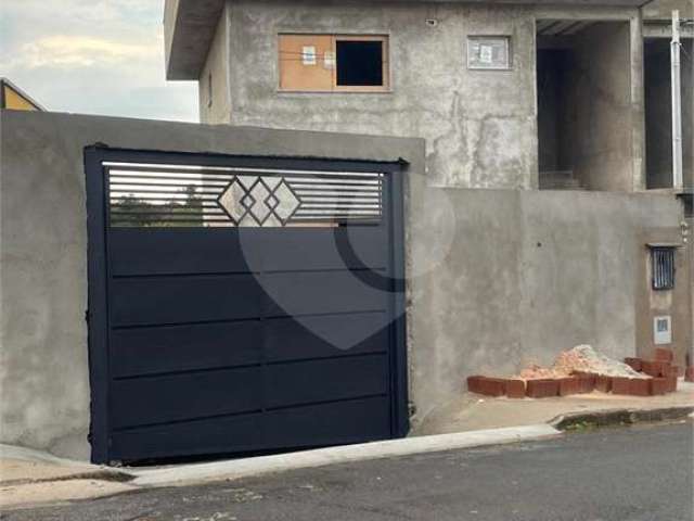 Casa com 3 quartos à venda em Vila Caio Junqueira - MG