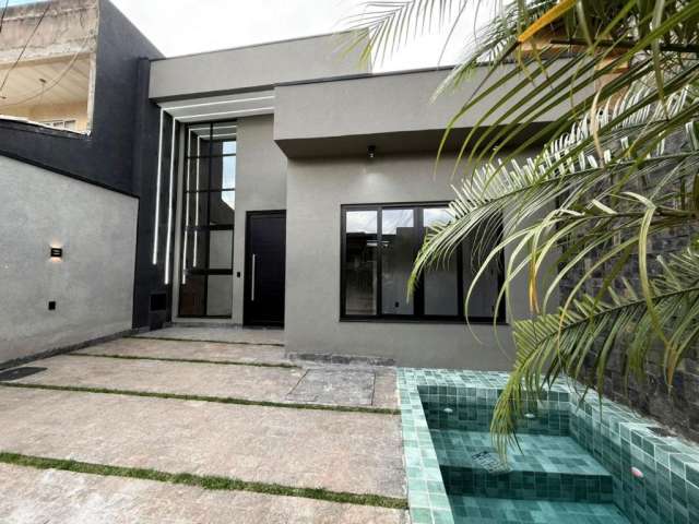 Linda casa alto padrão na quadra 516 samambaia sul