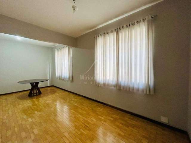 Apartamento com 3 quartos (1 suíte) no bairro Gutierrez