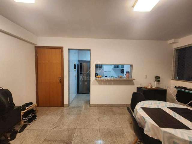 Apartamento com 2 quartos (1 suíte) no bairro Savassi