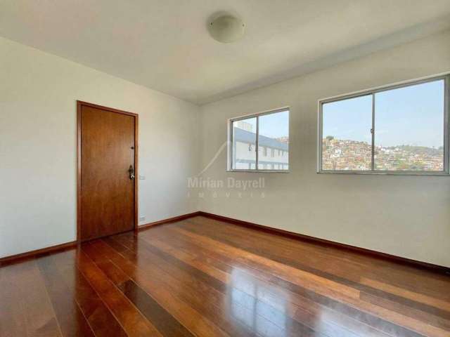 Apartamento com 3 quartos (1 suíte) no bairro Santo Antônio