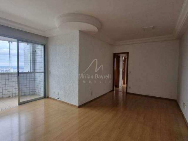 Apartamento com 3 quartos (1 suíte) no bairro Belvedere