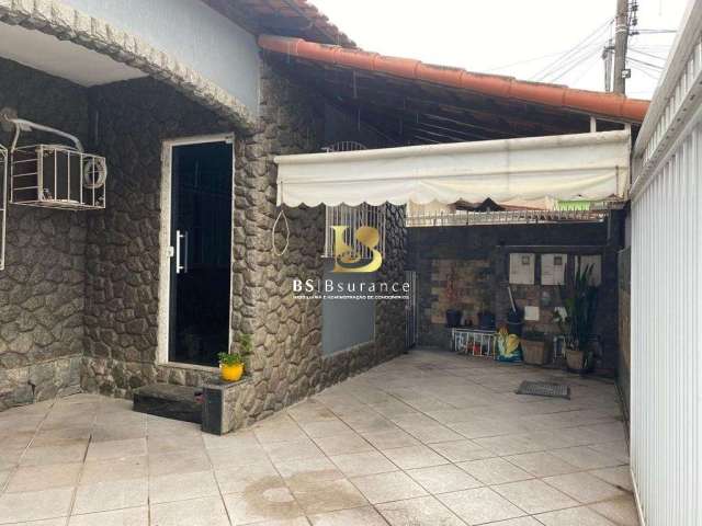 Casa com 3 quartos à venda na Capitão Felinto dos Santos, 57, São Miguel, São Gonçalo por R$ 380.000