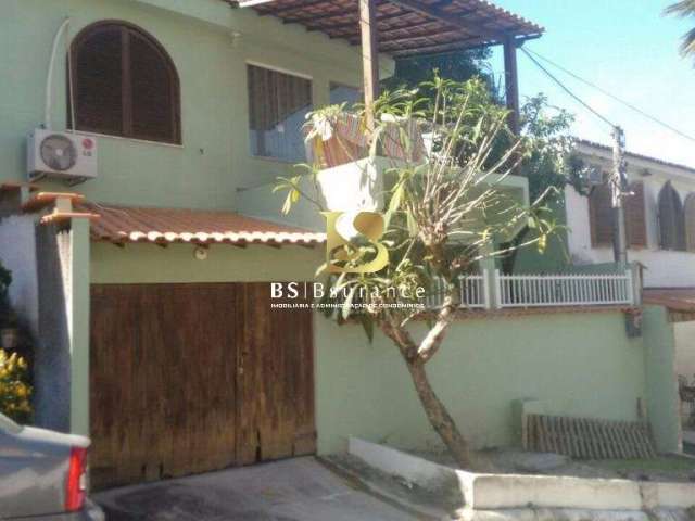 Casa em condomínio fechado com 4 quartos à venda na Rua Riodades, 407, Fonseca, Niterói por R$ 490.000