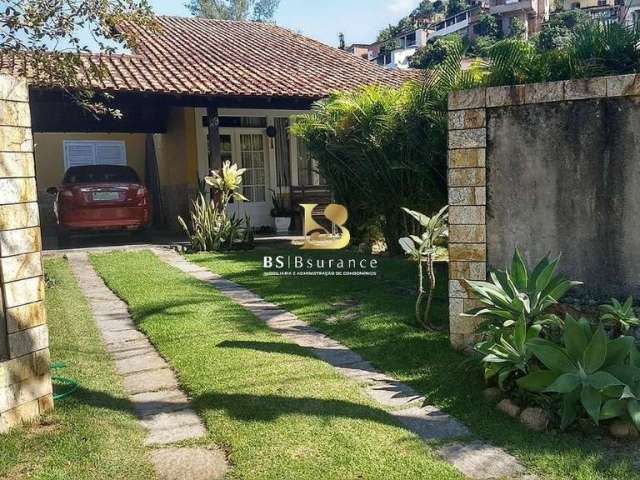 Casa em condomínio fechado com 3 quartos à venda na Caetano Monteiro, 29, Pendotiba, Niterói por R$ 825.000