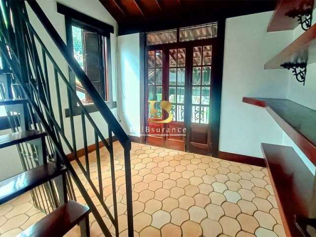 Casa com 4 quartos à venda na Avenida Padre Natuzzi, 85, São Francisco, Niterói por R$ 1.800.000