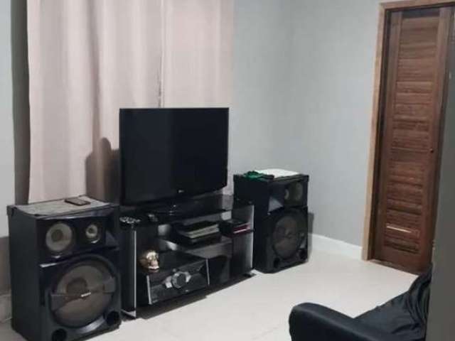 Casa com 3 quartos à venda na Cantora Nara Leão, 22, Campo Grande, Rio de Janeiro por R$ 399.999