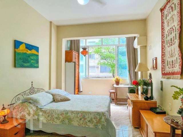 Apartamento com 1 quarto à venda na Avenida Nossa Senhora de Copacabana, 1003, Copacabana, Rio de Janeiro por R$ 490.000