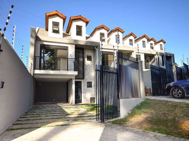 Casa à venda no Campo Comprido com 3 quartos