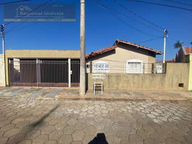 Casa com 3 quartos à venda na Vila Rosa, Itapetininga , 208 m2 por R$ 450.000