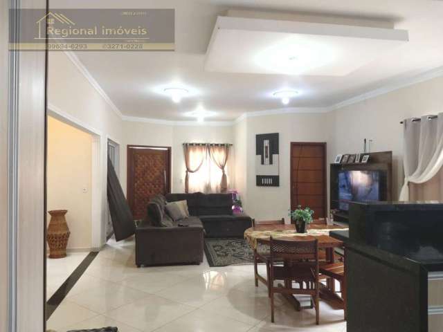 Casa com 3 quartos à venda no Portal dos Pinheiros II, Itapetininga , 210 m2 por R$ 450.000