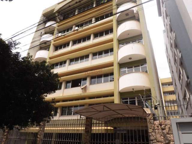 Apartamento com 3 quartos à venda na Zona 07