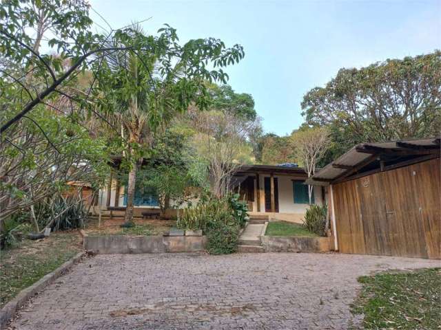 Casa com 4 quartos à venda em Parque Valinhos - SP