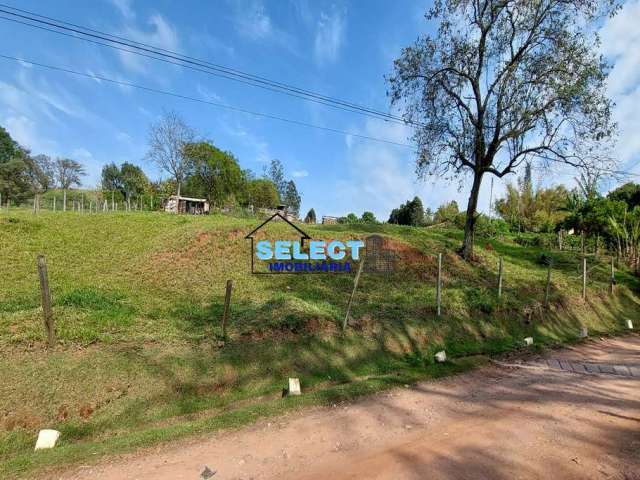 Oportunidade - Área rural com zoneamento permitindo loteamento de casas residenciais, entre os bairros Macuco e Vale Verde na cidade de Valinhos-SP.