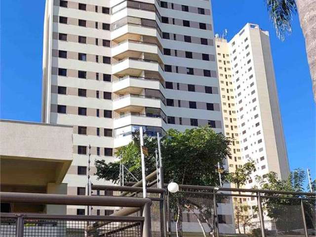 Apartamento com 3 quartos à venda em Parque Prado - SP