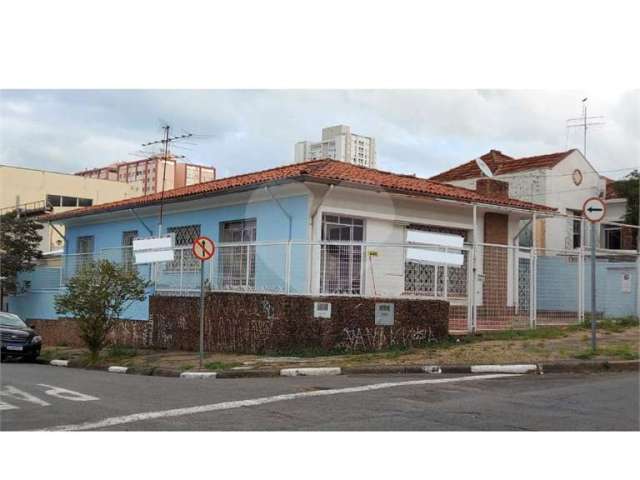 Casa com 3 quartos à venda em Bosque - SP