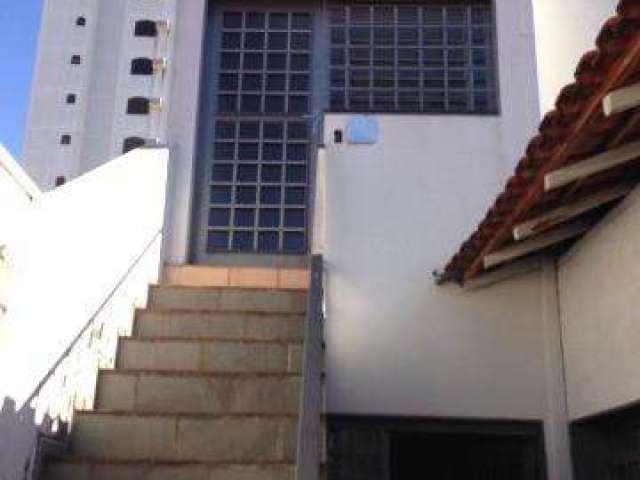 Casa com 5 dormitórios para alugar, 275 m² por R$ 4.000,00/mês - Boa Vista - São José do Rio Preto/SP