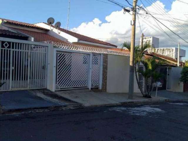 Casa com 3 dormitórios à venda, 140 m² por R$ 330.000,00 - Parque das Aroeiras - São José do Rio Preto/SP