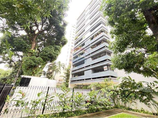 Vendo Apartamento 307m², 4 quartos, 3 suites, 3 vagas no Edf Pindorama no Parnamirim.