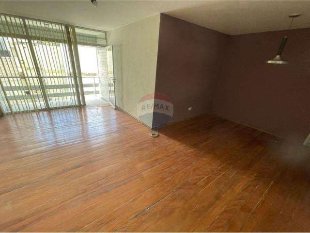 Vendo apartamento 3 quartos no Rosarinho