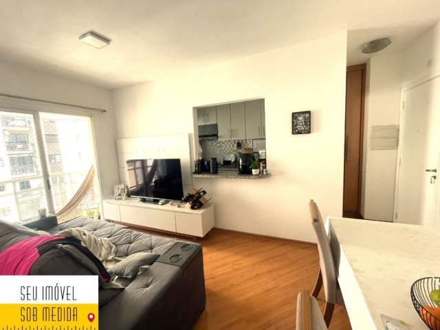 Apartamento com Sacada no melhor da Vila Olímpia