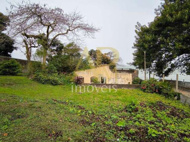 Terreno è venda na beira da praia do Centro de São José - 600m²