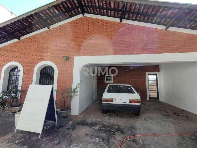 Casa com 3 quartos à venda na Rua Joaquim Manuel de Macedo, 99, Jardim Santa Genebra, Campinas, 220 m2 por R$ 580.000