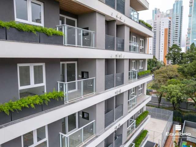 Apartamento para Venda em Curitiba, Ecoville, 3 dormitórios, 1 suíte, 2 banheiros, 1 vaga