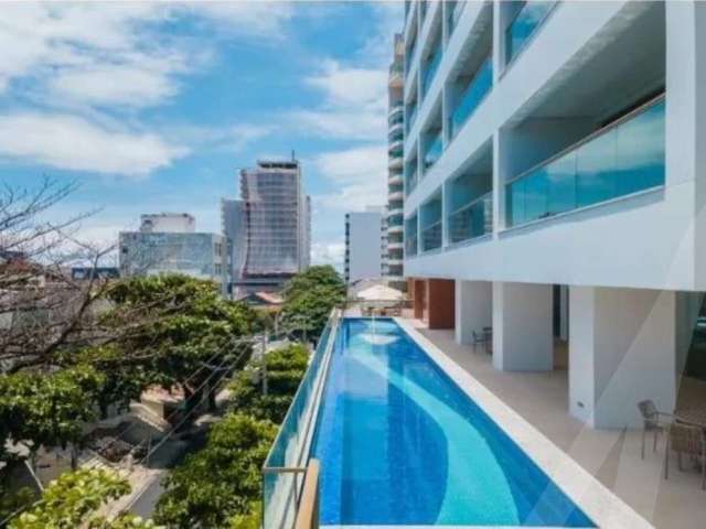 Apartamento quarto e sala na Barra para venda no edifício 535 vista mar com infraestrutura