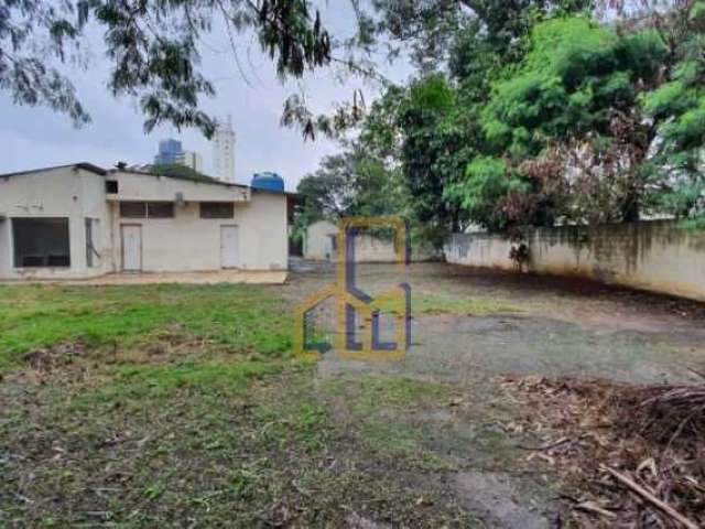 Terreno à venda, 5626 m² por R$ 7.300.000,00 - Centro - São José dos Campos/SP