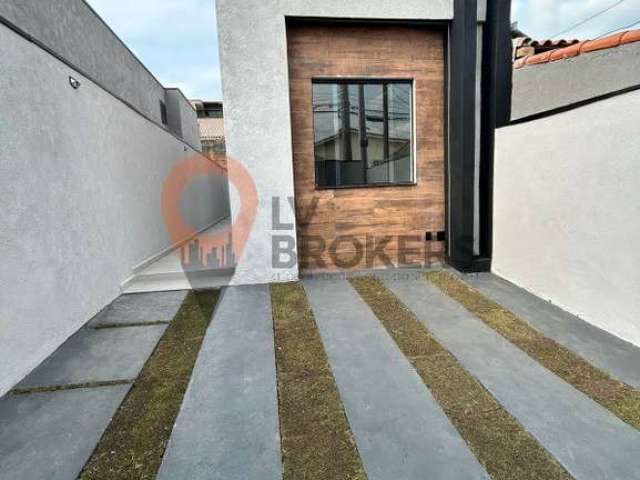 Imperdível! Casa à venda em Mogi das Cruzes-SP, Vila Nova Cintra, 2 quartos, 1 suíte, 2 salas, 2 banheiros, 2 vagas, 65m².