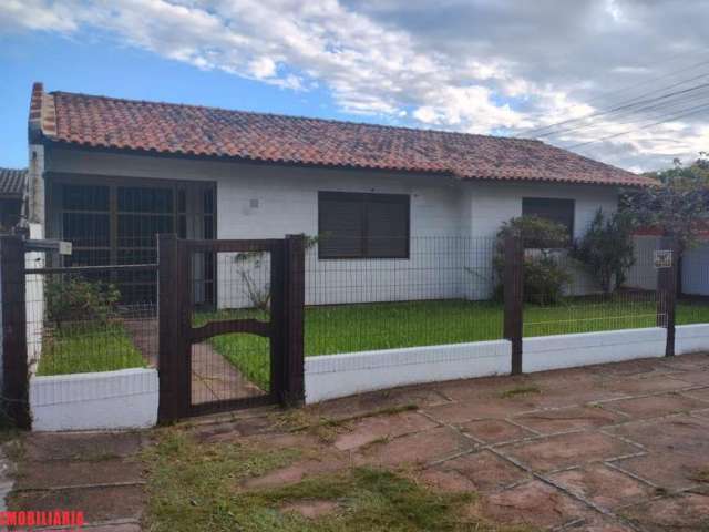 Casa de esquina 4 dormitórios na zona nova em tramandaí