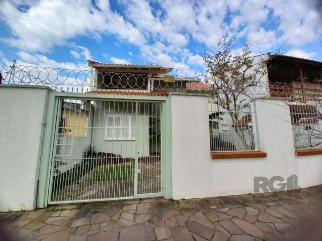 Casa com 4 quartos para alugar na Avenida Professor Paula Soares, 1530, Jardim Itu Sabará, Porto Alegre por R$ 6.000