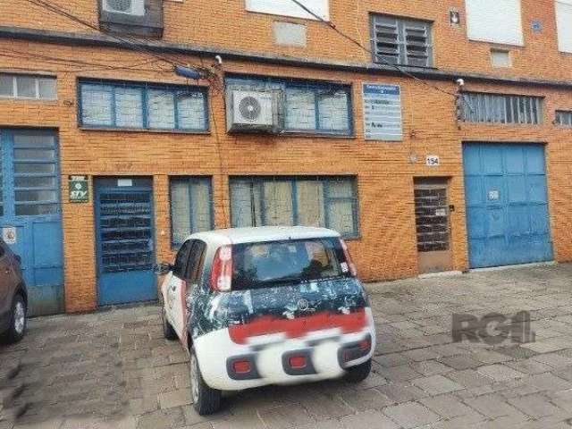 Barracão / Galpão / Depósito para alugar na Rua Álvaro Chaves, 152, Floresta, Porto Alegre por R$ 12.900